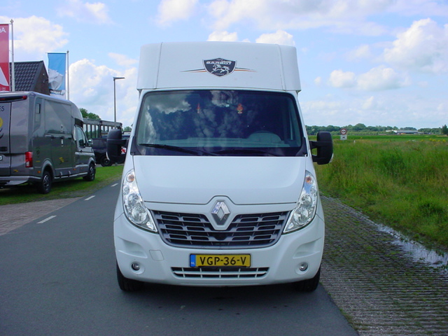 Barbot Renault Master Horsetruck