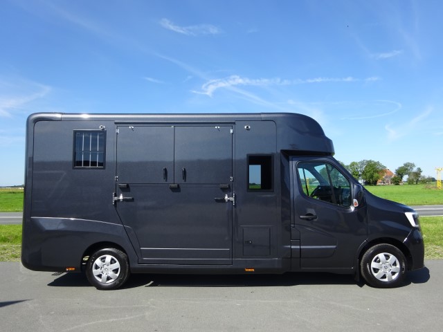 Renault Master Grey