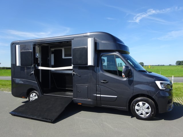 Renault Master Grey