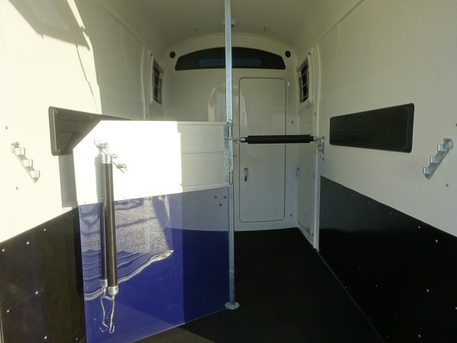 Bucker Careliner XL Night Metallic