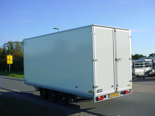 Gebruikte Hapert Sapphire H-2 afm. 505x200x210cm 3500kg parabool